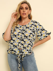 Plus Size Floral Round Neck Tie Hem Blouse