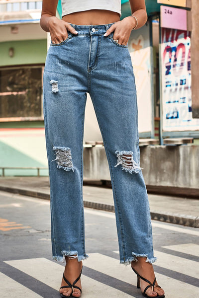 Distresssed Buttoned Loose Fit Jeans